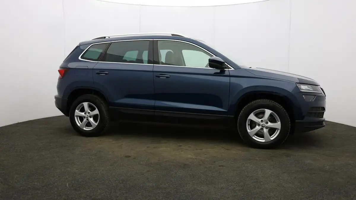 2021-skoda-karoq-15-tsi-se-l-big-48
