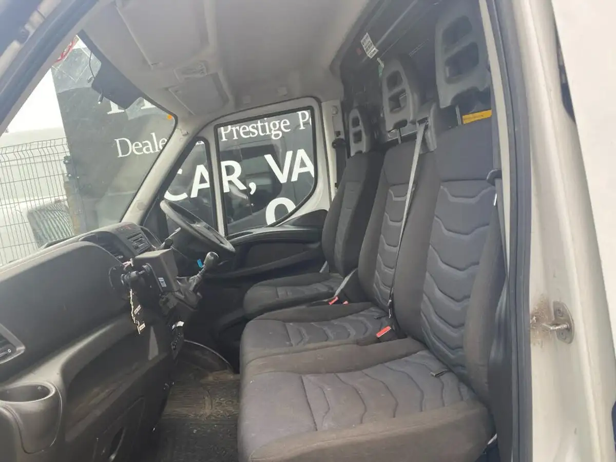 2019-iveco-daily-s-class-23td-35s12v-3520-h1-business-big-18