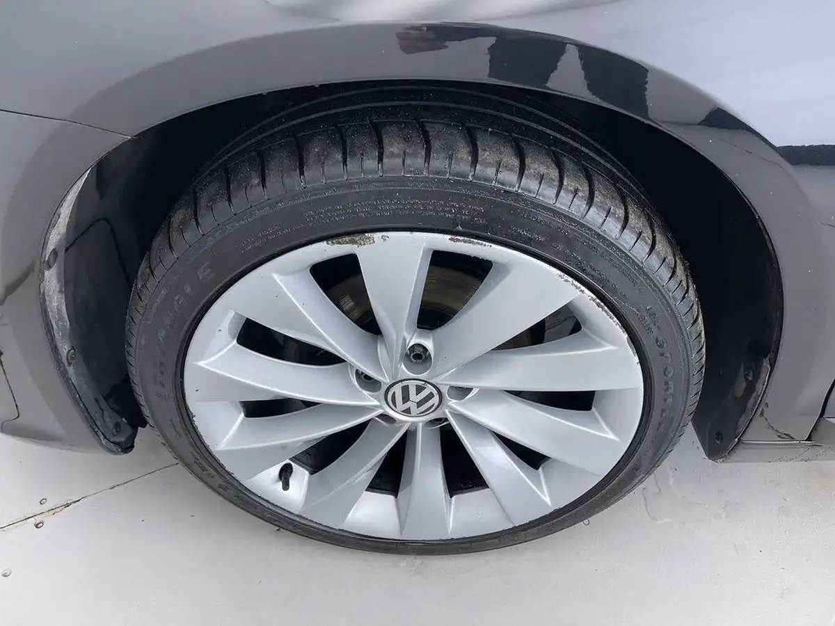 2015-volkswagen-scirocco-14-tsi-gt-big-10