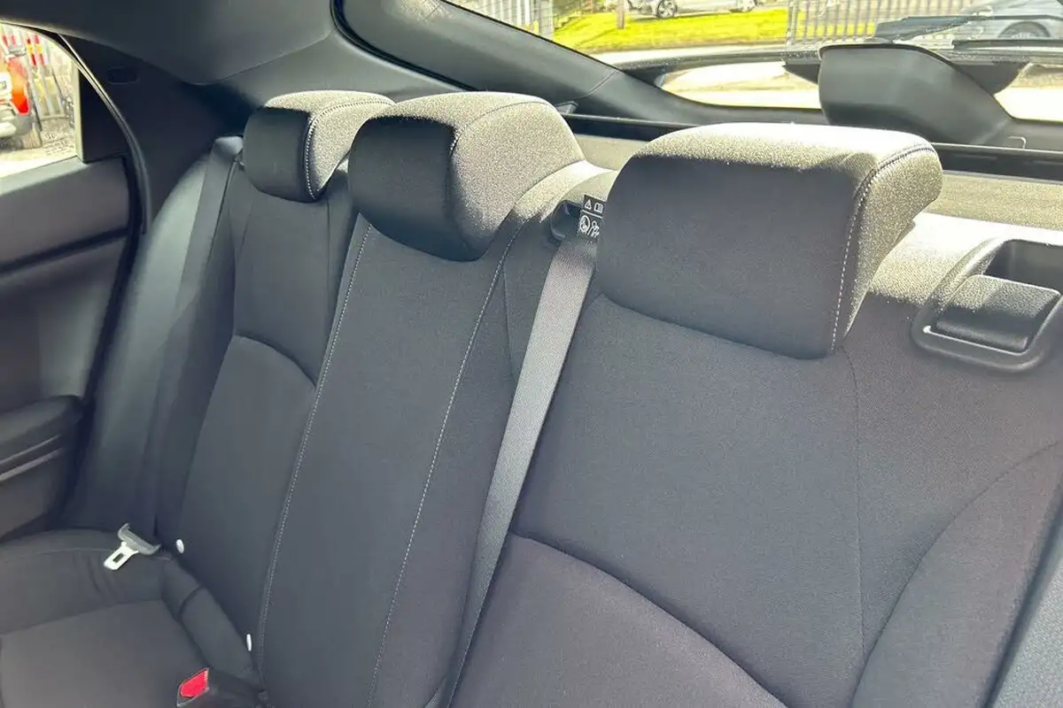 2020-honda-civic-10-vtec-turbo-se-hatchback-5d-cvt-big-18