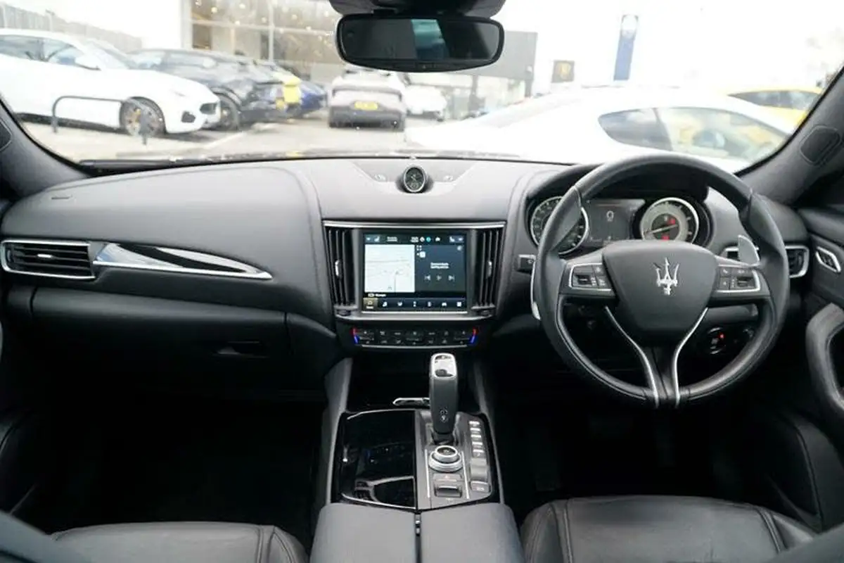 2021-maserati-levante-30-big-6
