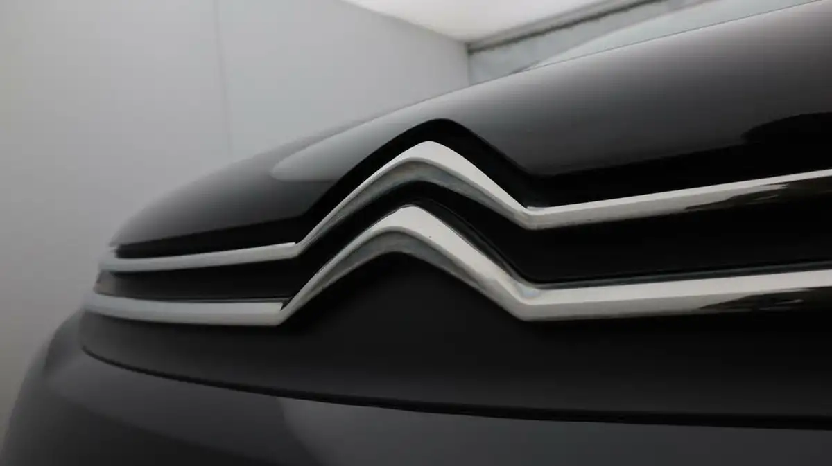 2019-citroen-c3-12-puretech-flair-nav-edition-82ps-ss-big-20