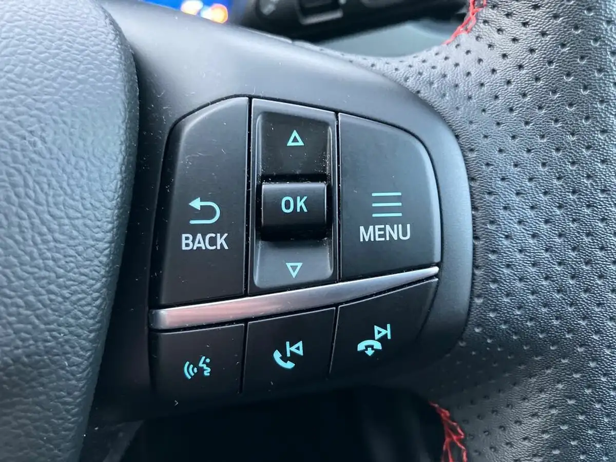 2022-ford-kuga-25t-st-line-x-edition-225ps-phev-big-18