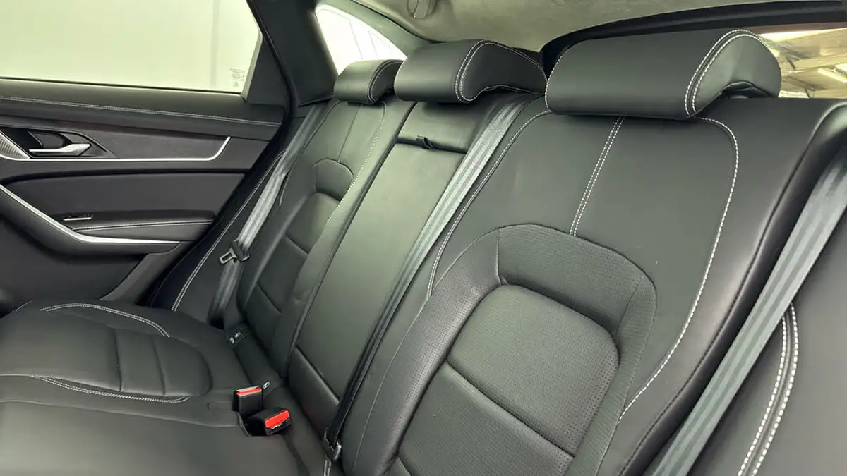 2022-jaguar-f-pace-20-p400e-r-dynamic-hse-big-13