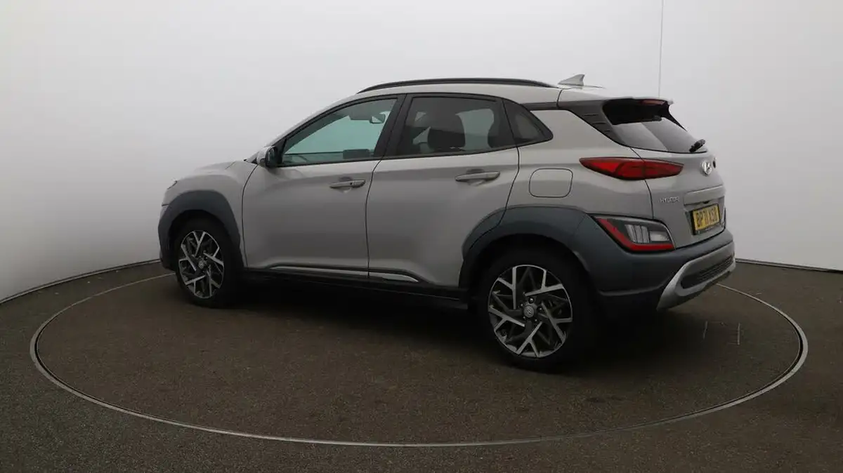 2022-hyundai-kona-16-gdi-premium-big-36