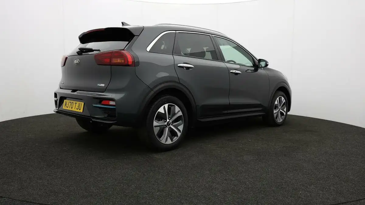 2020-kia-e-niro-ev-2-big-31