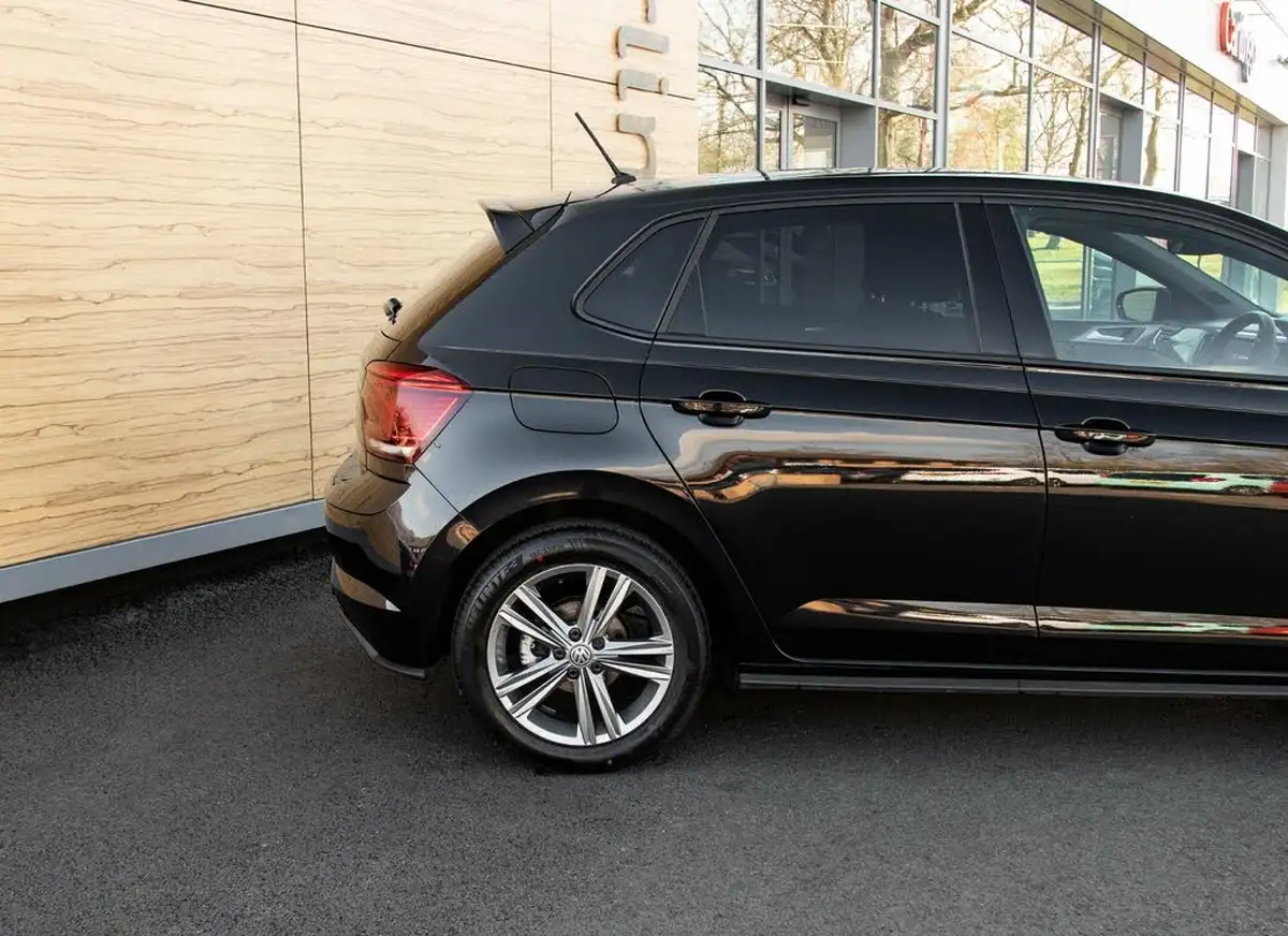2019-volkswagen-polo-10-tsi-r-line-115ps-big-7