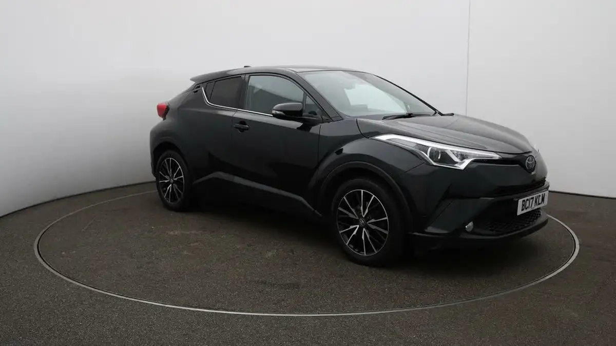 2017-toyota-c-hr-12-excel-awd-cvt-big-1