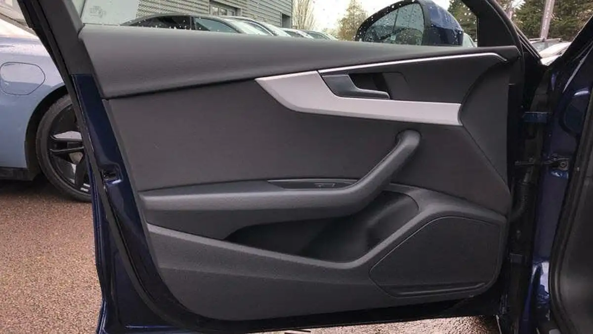 2021-audi-a4-20-35-tdi-technik-big-14