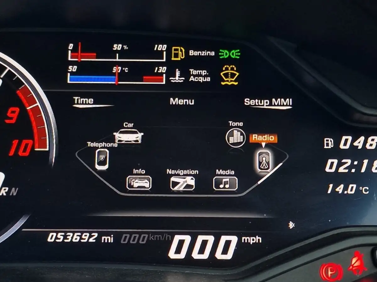 2017-lamborghini-huracan-52-lp-610-4-spyder-big-22