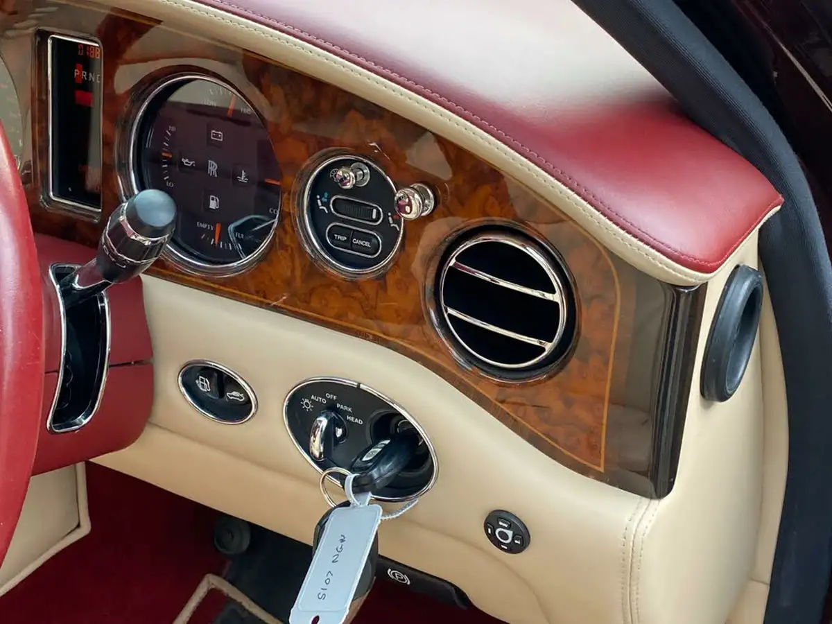 1999-rolls-royce-silver-seraph-54-big-74