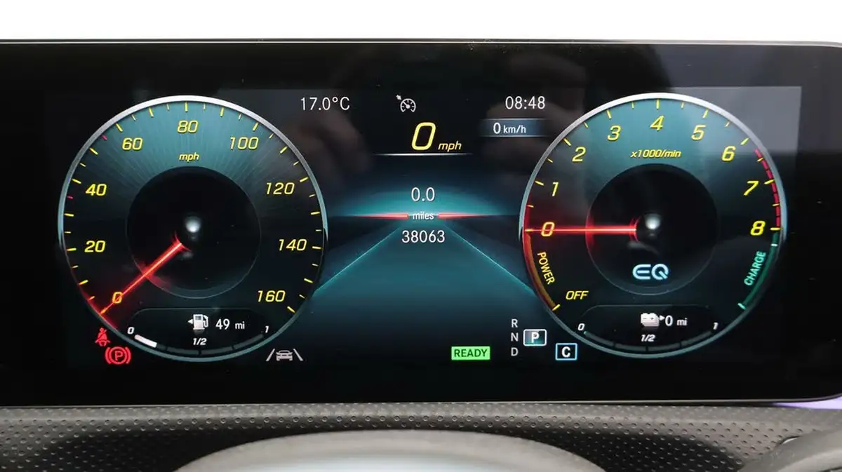 2020-mercedes-benz-a-class-13-a250e-amg-line-premium-plus-saloon-4d-big-10