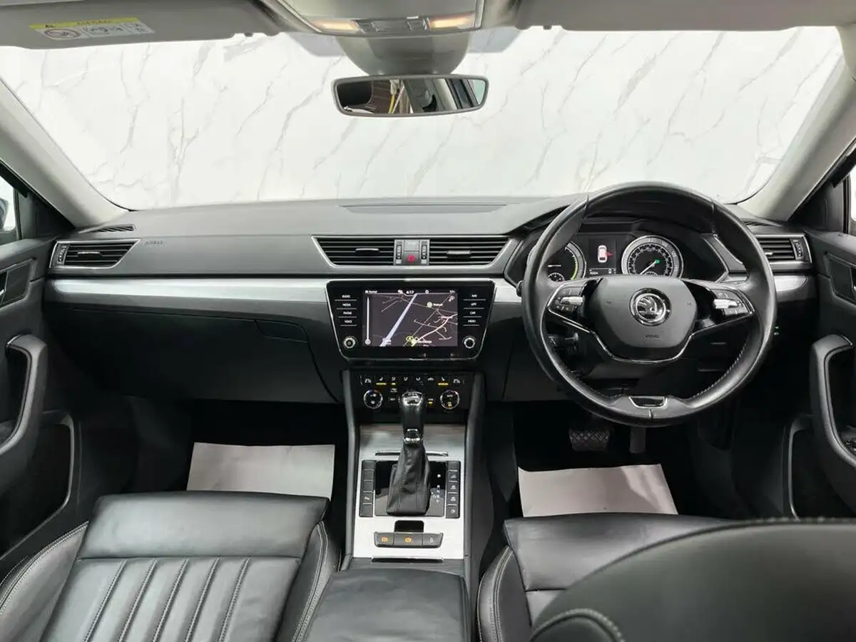 2020-skoda-superb-14-tsi-se-technology-estate-big-28