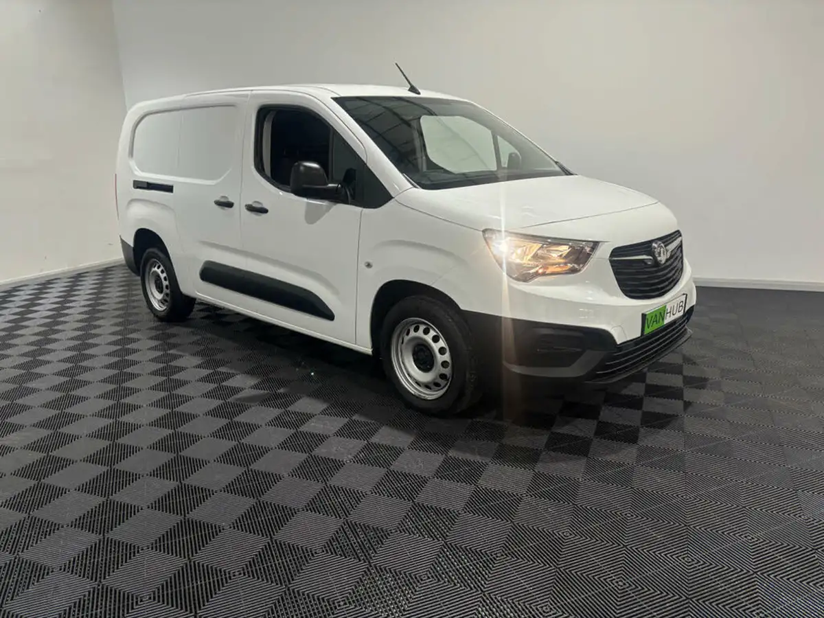 2021-vauxhall-combo-15cdti-dynamic-2300-100pseu6dt-l2h1-panel-big-0