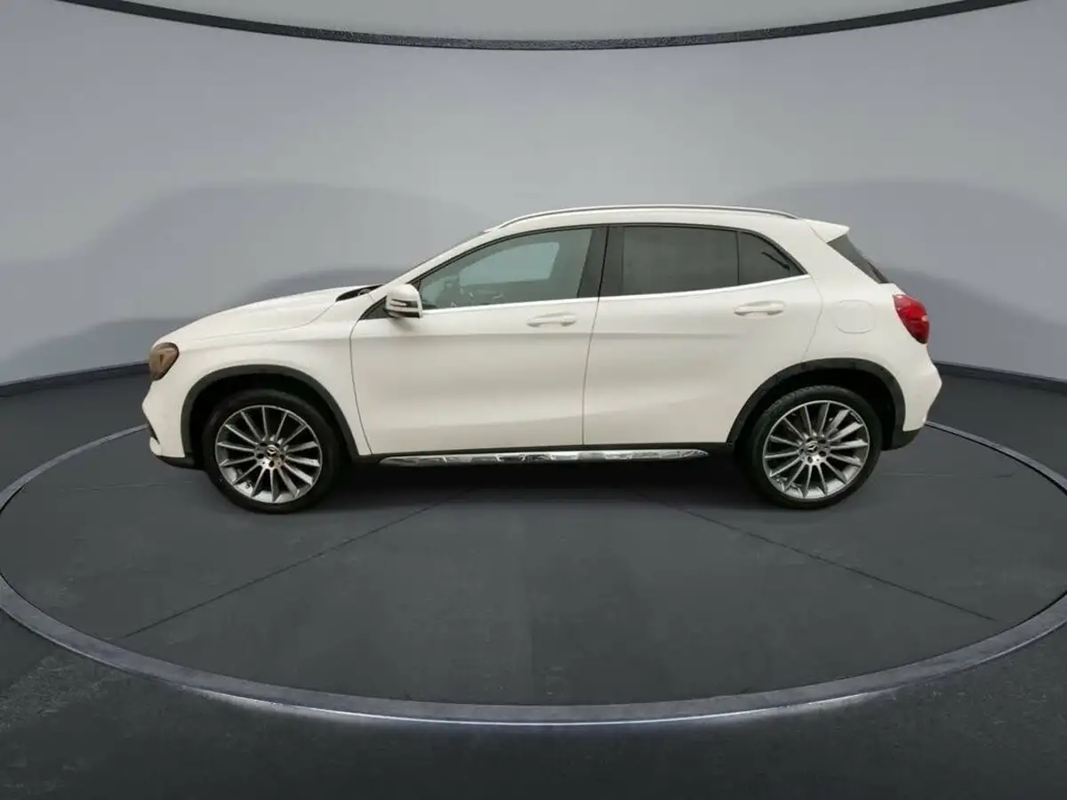 2019-mercedes-benz-gla-class-16-gla-200-amg-line-edition-7g-dct-big-11