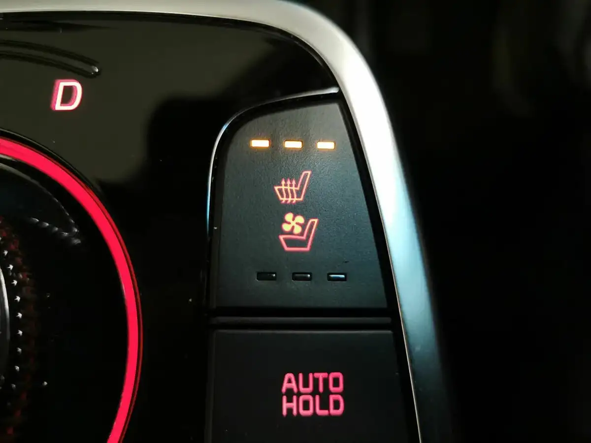 2021-kia-e-niro-ev-4-big-26