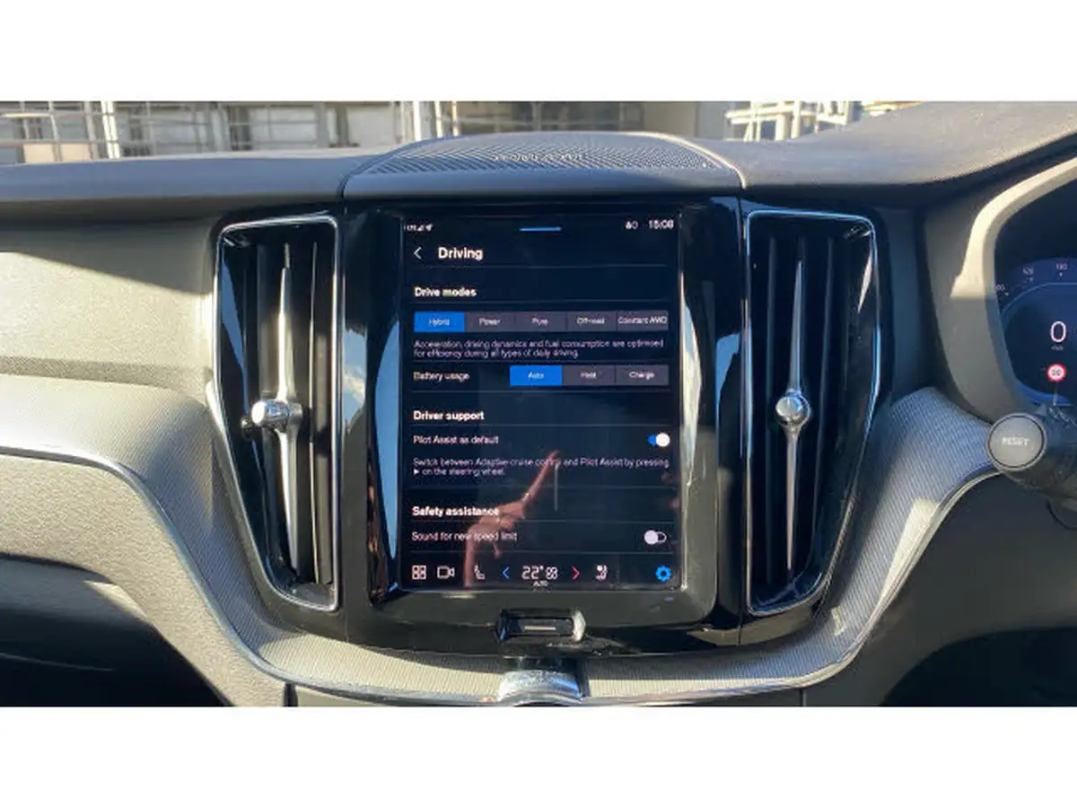 2024-volvo-xc60-20-t6-plus-black-edition-big-33