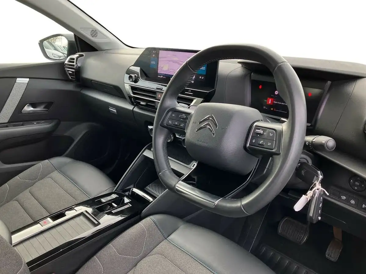 2021-citroen-c4-12-puretech-sense-plus-eat8-big-16