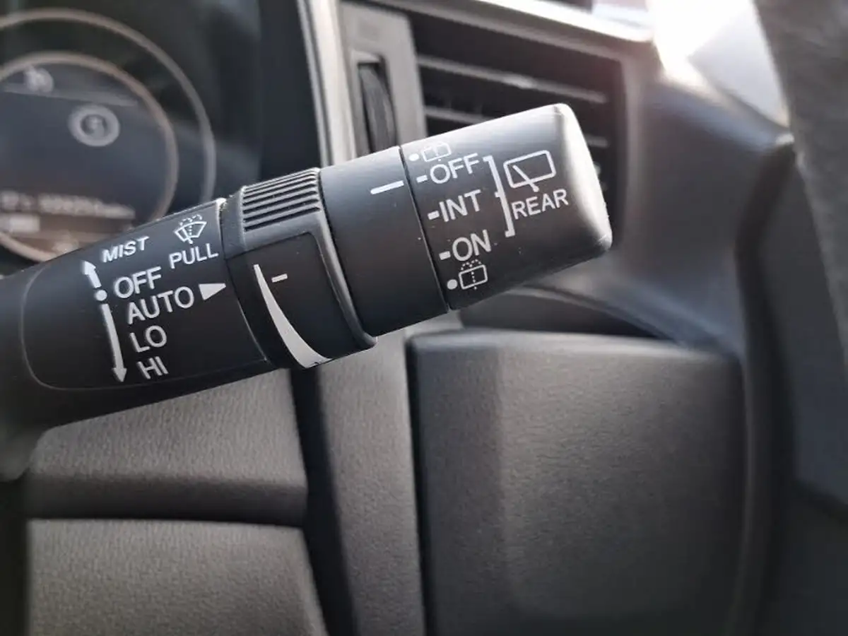 2019-honda-jazz-13-i-vtec-ex-cvt-big-14