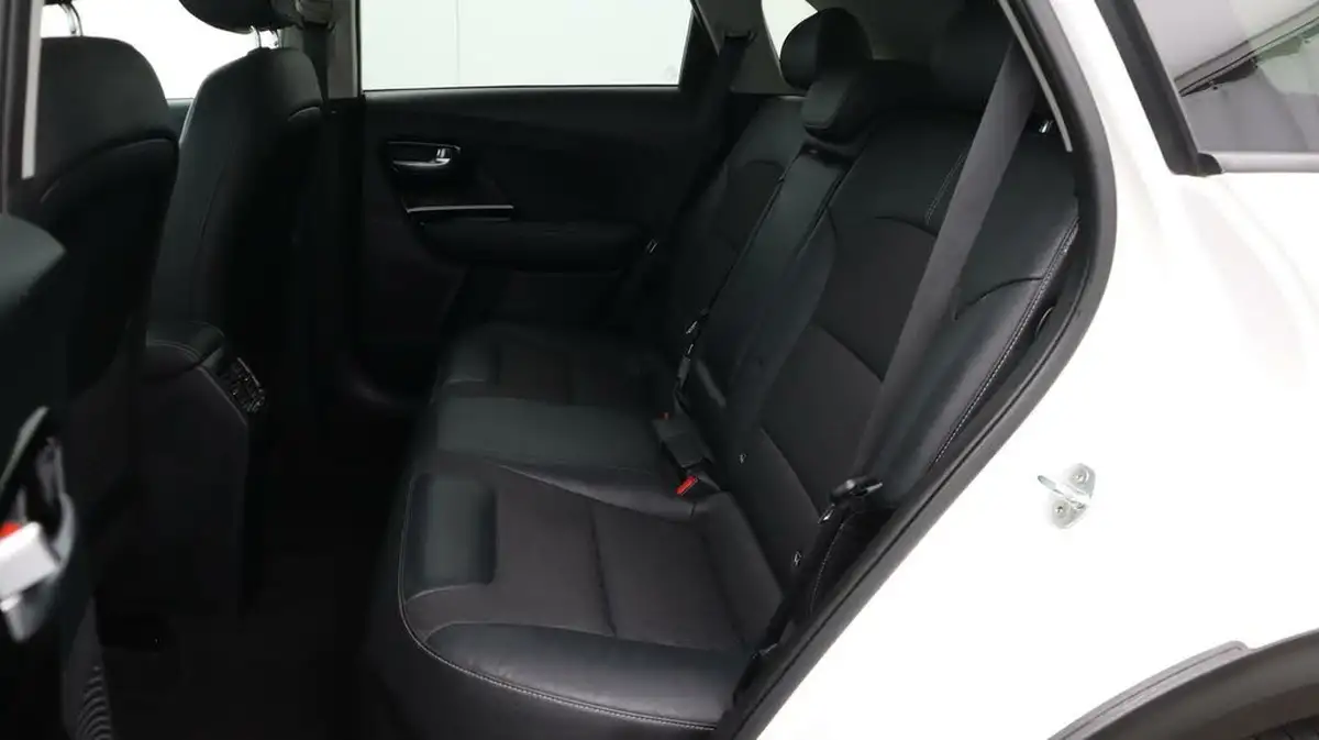 2020-kia-niro-16-gdi-2-big-16