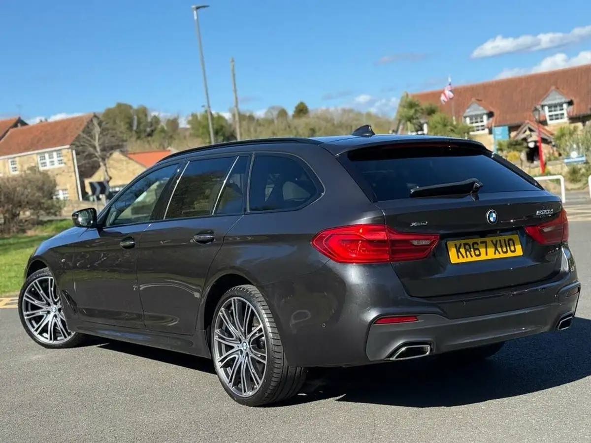 2017-bmw-5-series-30td-530d-m-sport-xdrive-touring-5d-big-2