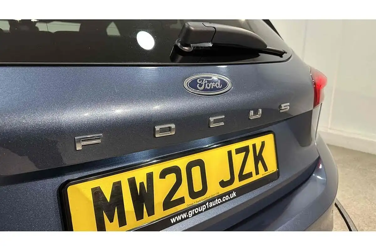 2020-ford-focus-10t-st-line-edition-125ps-hybrid-mhev-hatchback-big-11