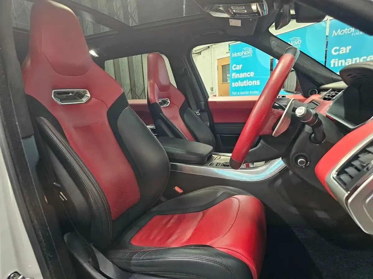 2020-land-rover-range-rover-sport-50-v8-p575-svr-awd-big-30