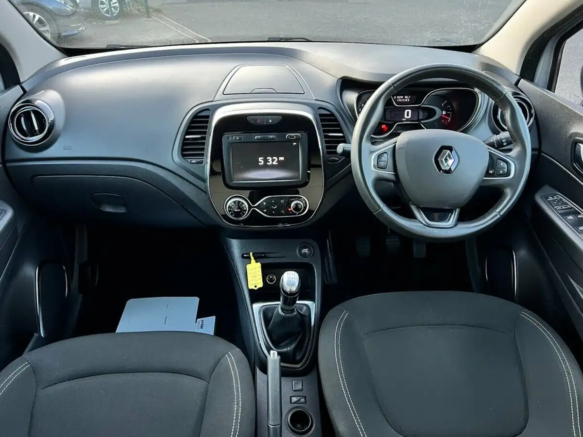 2019-renault-captur-13-tce-iconic-130bhp-ss-big-7
