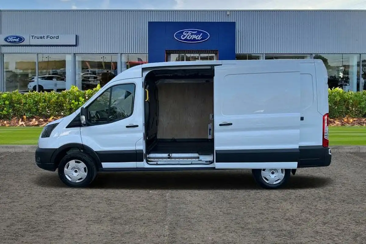 2024-ford-transit-e-350-l3h2-trend-184ps-68kwh-big-4