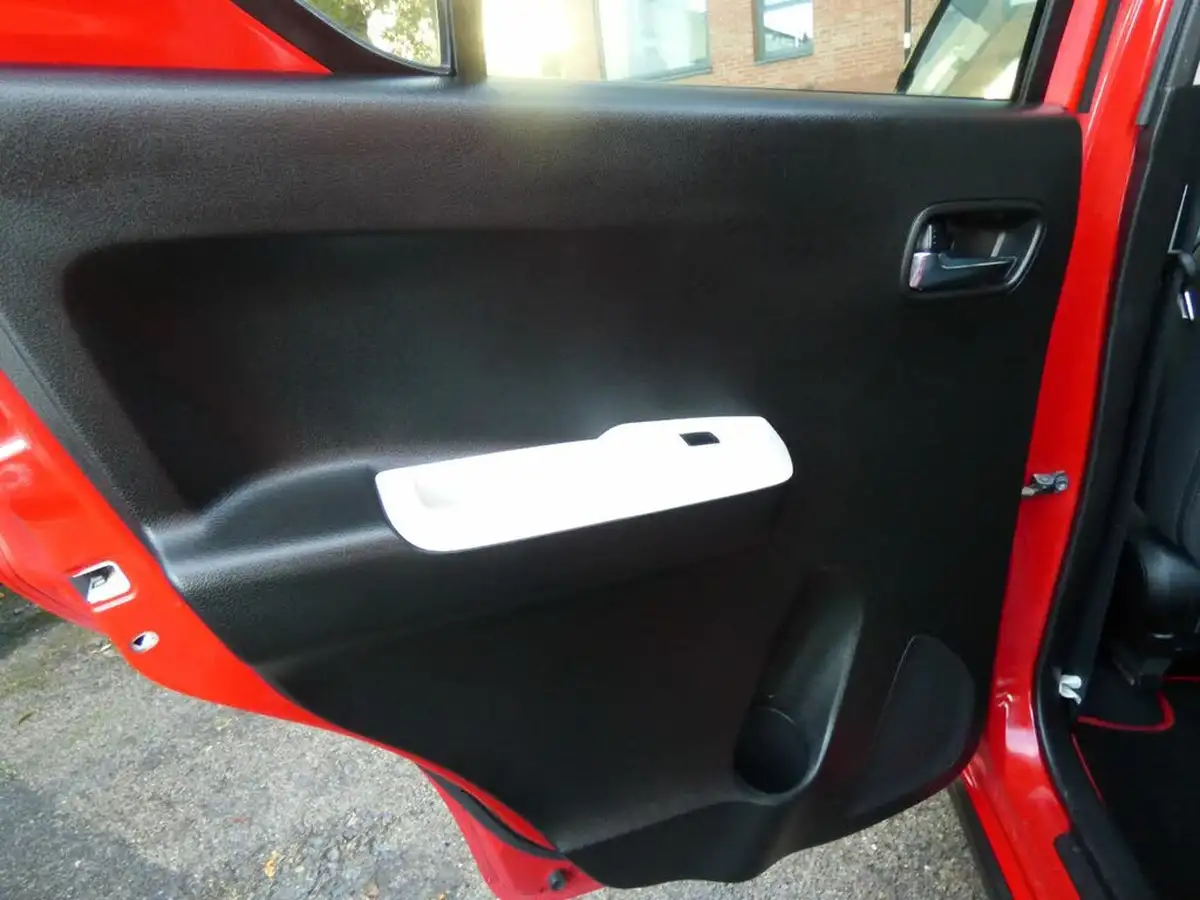 2017-suzuki-ignis-12-dualjet-sz5-shvs-big-17