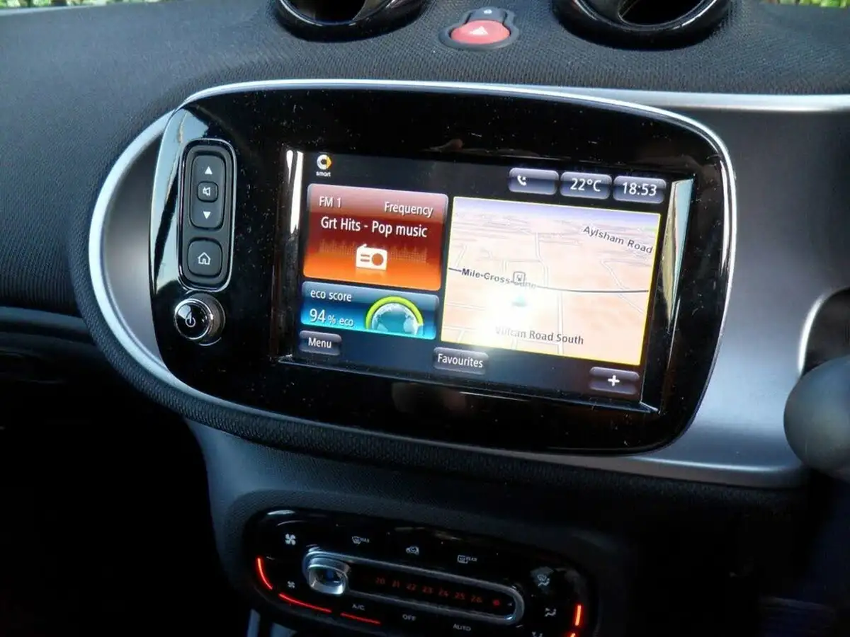 2018-smart-fortwo-10-prime-70bhp-premiumss-coupe-twinamic-big-65