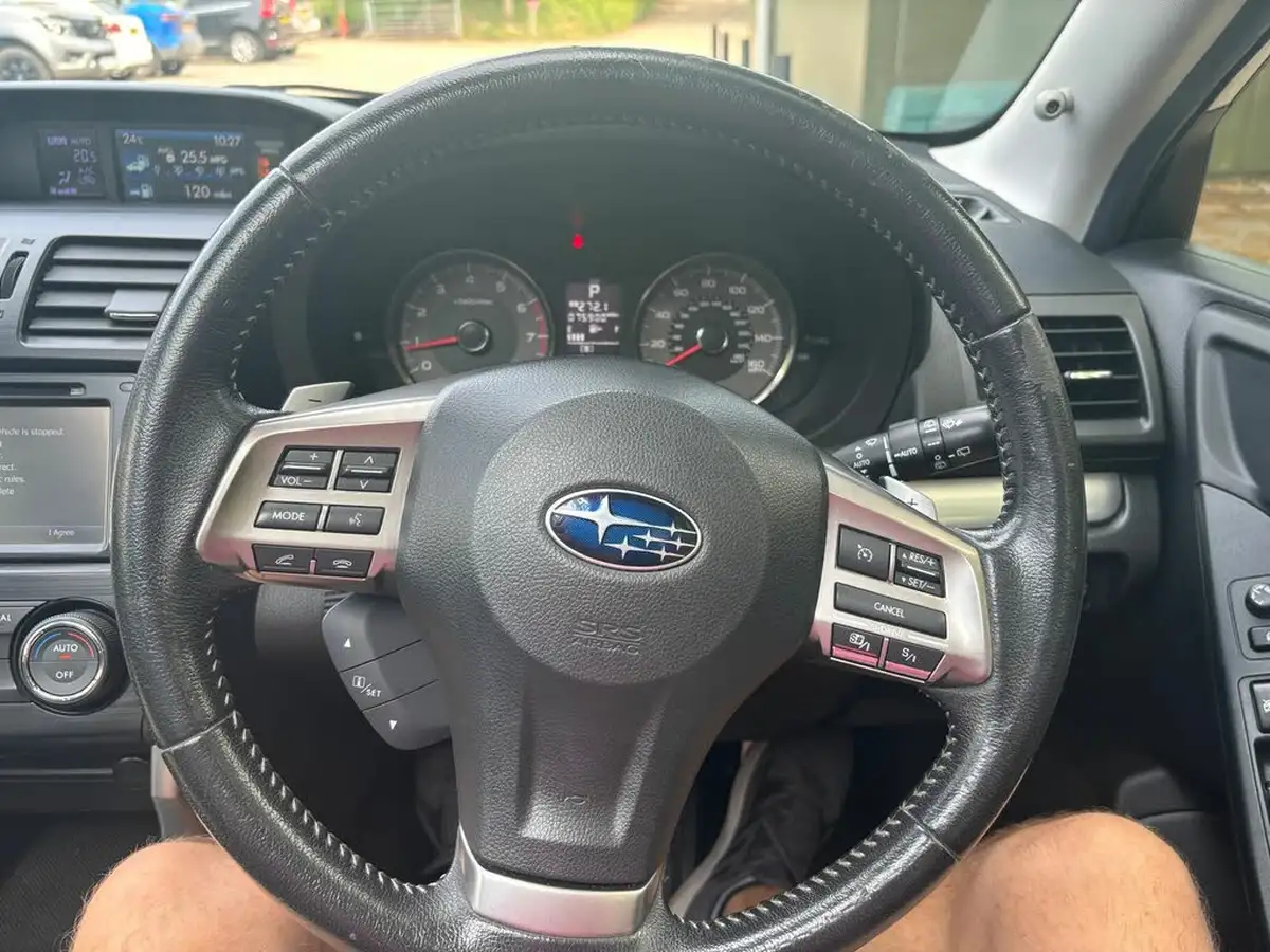 2014-subaru-forester-20-xt-turbo-big-16