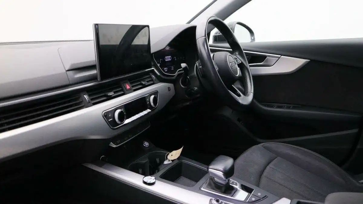 2021-audi-a4-avant-20-30-tdi-technik-big-1