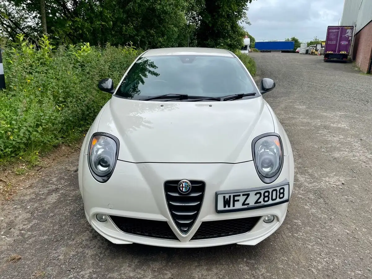 2015-alfa-romeo-mito-09-qv-line-big-10