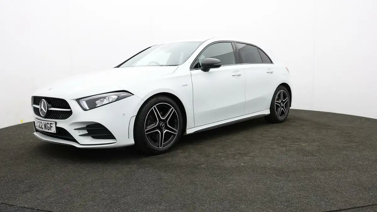 2022-mercedes-benz-a-class-13-a180-amg-line-executive-edition-hatchback-5d-7g-dct-big-54