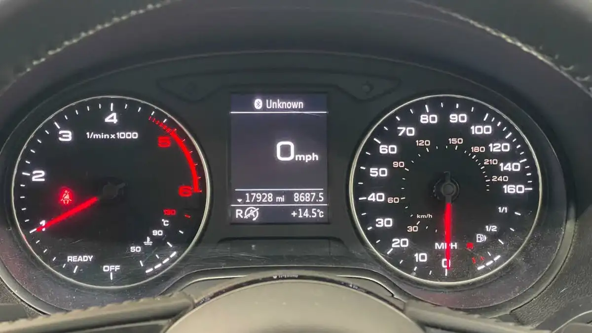 2020-audi-q2-16-30-tdi-technik-s-tronic-big-30