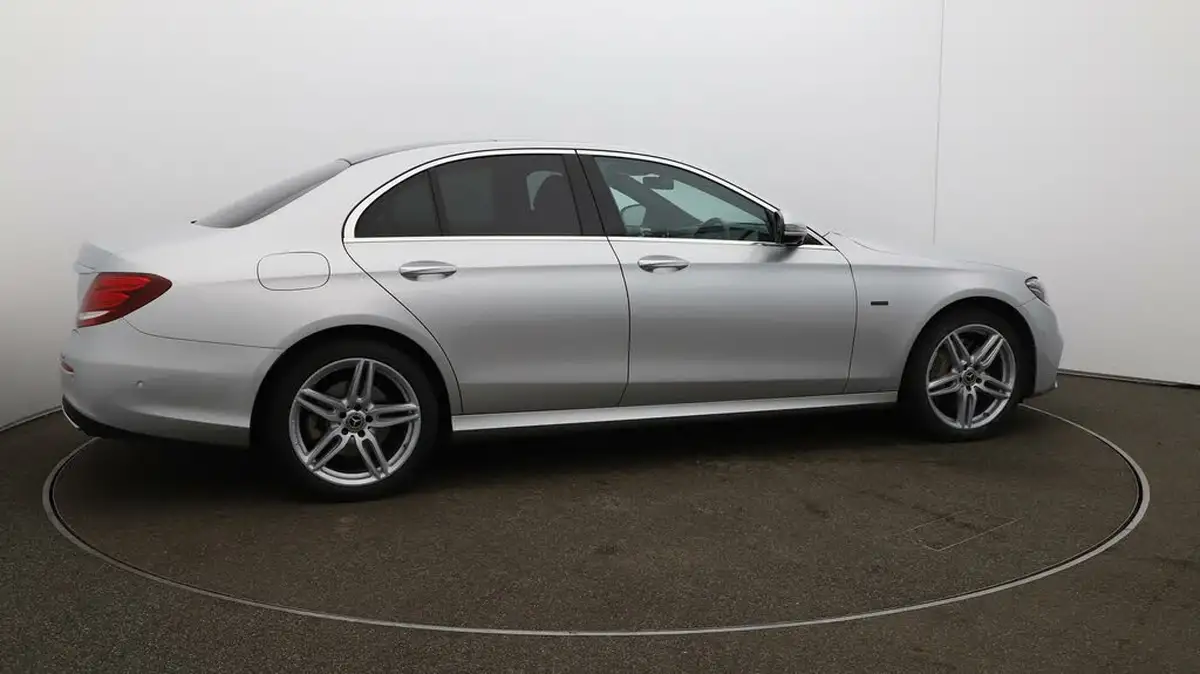 2019-mercedes-benz-e-class-20-e300e-amg-line-e300e-eq-power-premium-plus-big-46