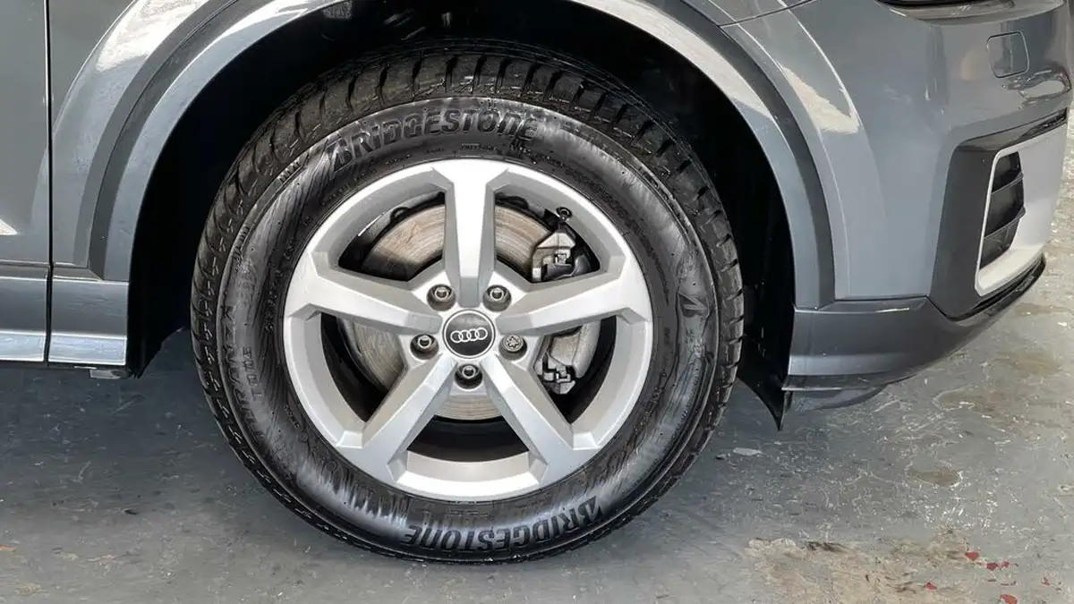 2020-audi-q2-16-30-tdi-technik-s-tronic-big-7