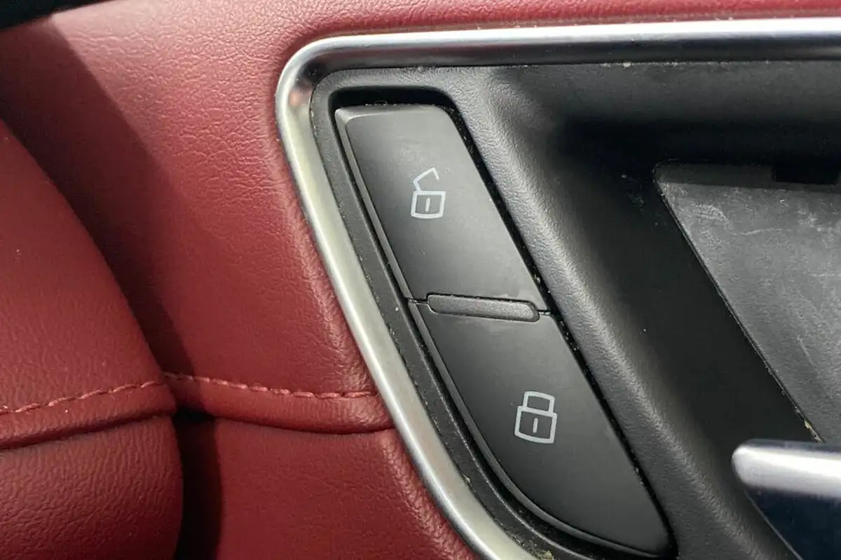 2023-mg-hs-15t-gdi-trophy-258ps-plug-in-hybrid-auto-big-40