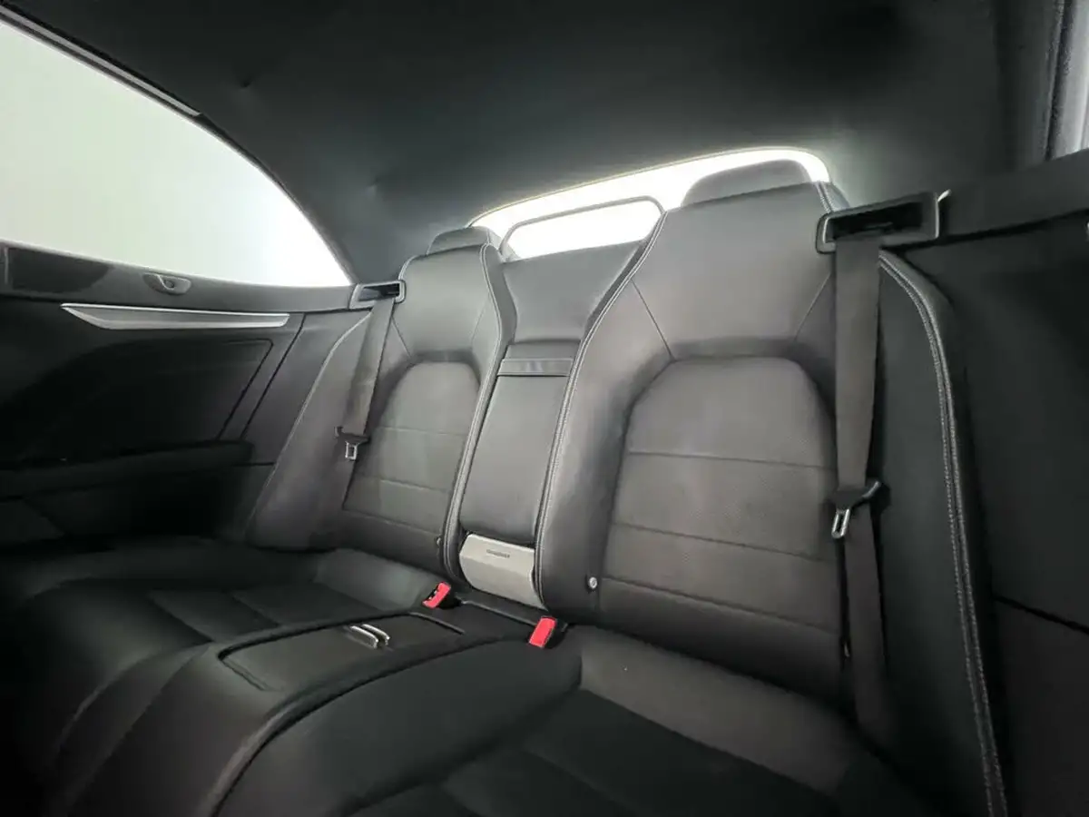 2016-mercedes-benz-e-class-21cdi-e220-amg-line-premiumss-cabriolet-big-18