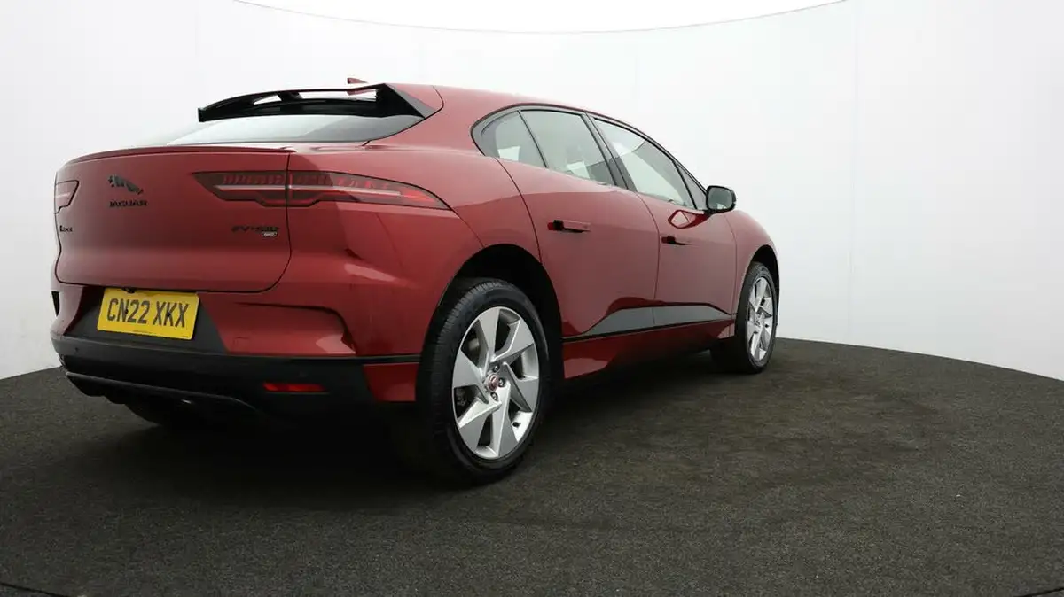 2022-jaguar-i-pace-ev400-se-big-76