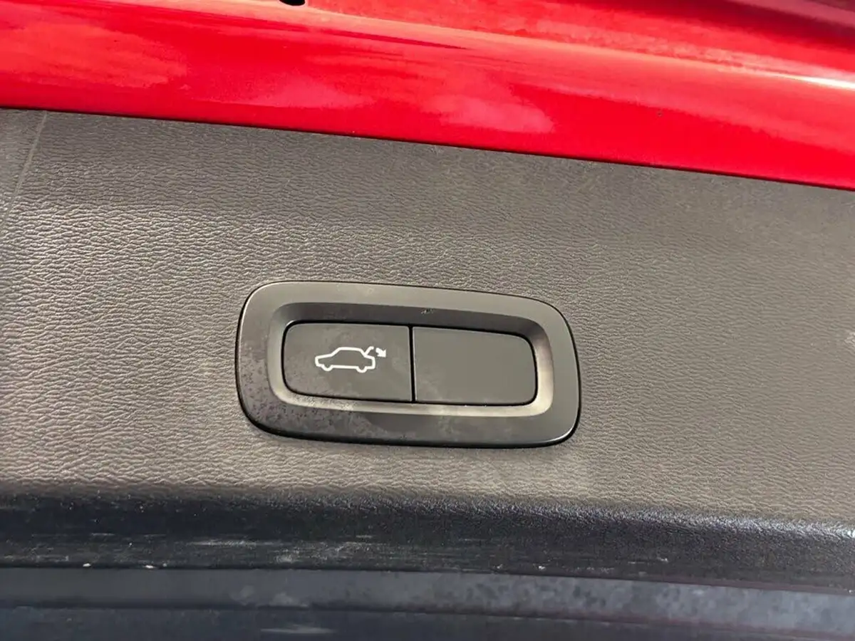 2020-volvo-xc40-15-t5-r-design-pro-plug-in-hybrid-big-20