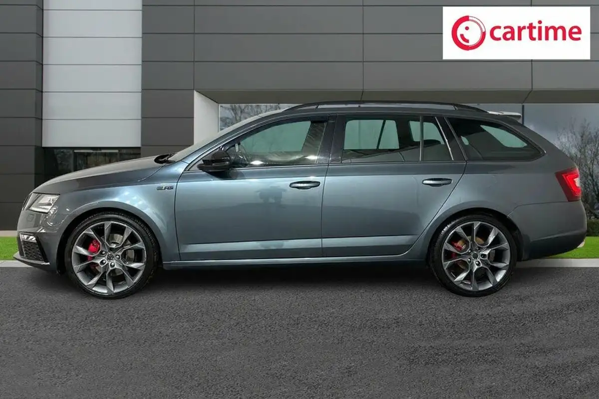 2017-skoda-octavia-20tdi-vrs-estate-dsg-big-2