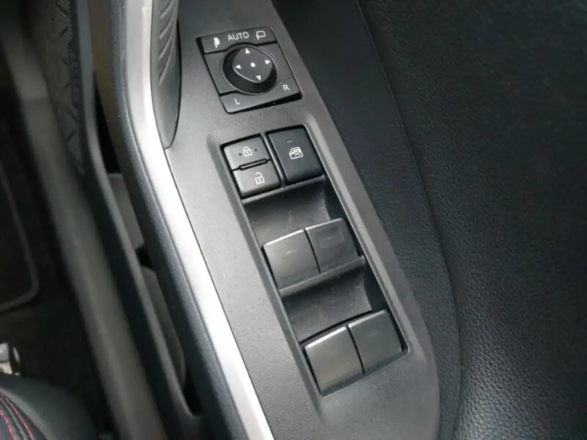 2023-suzuki-across-25-no-trim-big-11