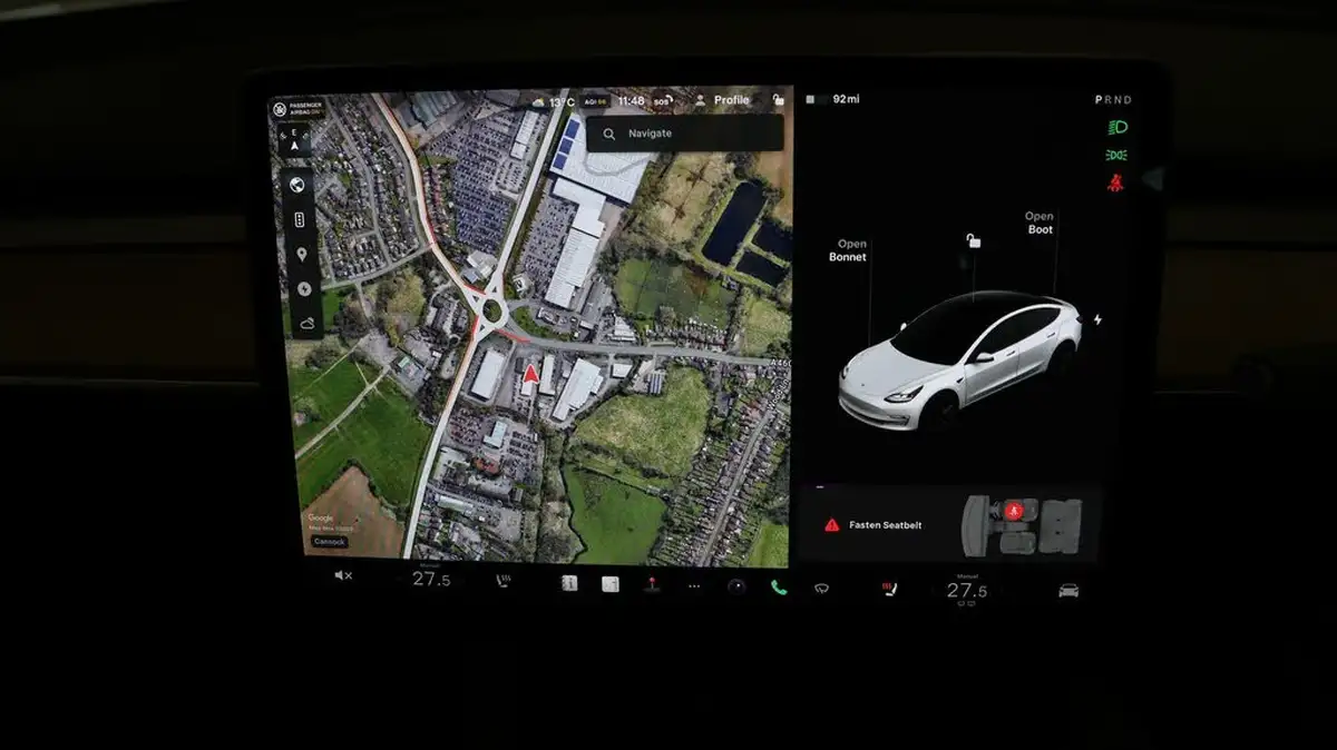 2021-tesla-model-3-e-standard-plus-big-10