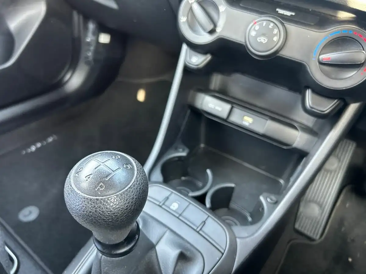 2022-kia-picanto-10-1-big-37