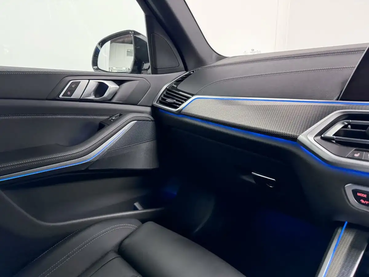 2022-bmw-x5-30-xdrive-45e-m-sport-394bhp-big-32