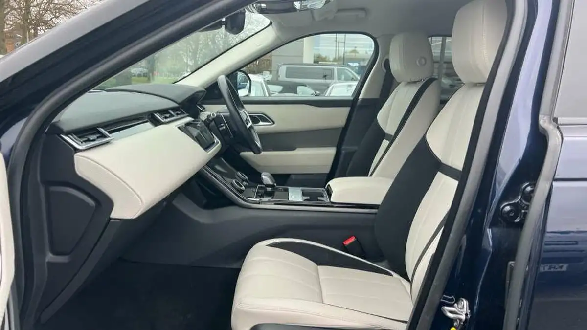 2022-land-rover-range-rover-velar-20-d200-s-big-2