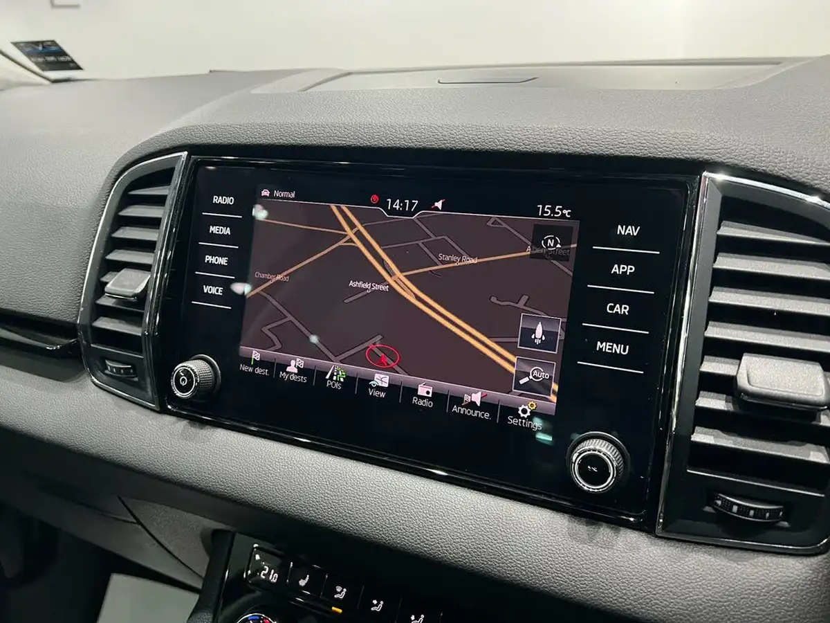 2018-skoda-karoq-16tdi-se-l-scr-1596cc-dsg-big-29