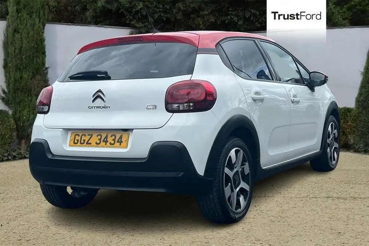 2017-citroen-c3-12-puretech-flair-82ps-big-3